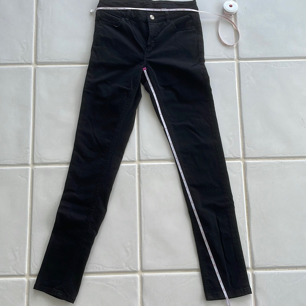 Lacoste Slim Fit Pants - Picture 2 of 7